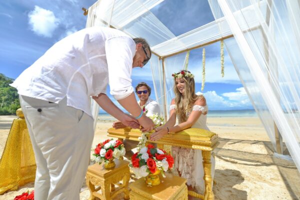 Phi Phi Beach Wedding